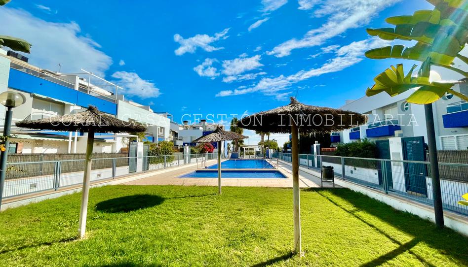 Foto 1 de Casa adosada de alquiler en Avinguda de la Mar, Almenara, Castellón