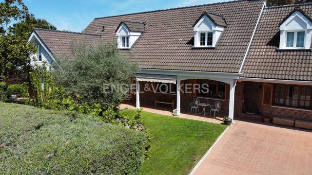 Casa-chalet en Venta en Montealina