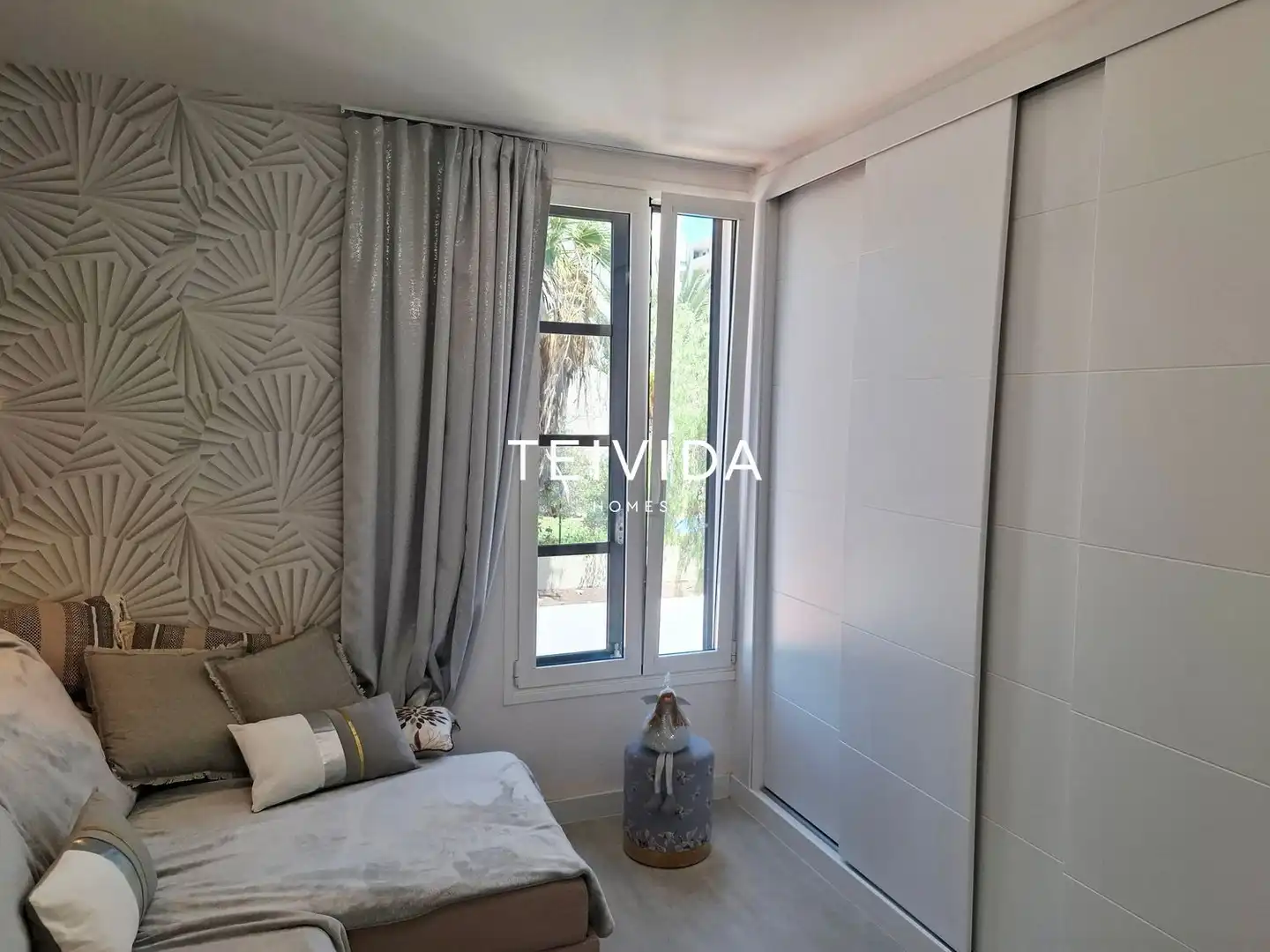 Flat with pool for sale in Avenida Rafael Puig Lluvina, imagen 10