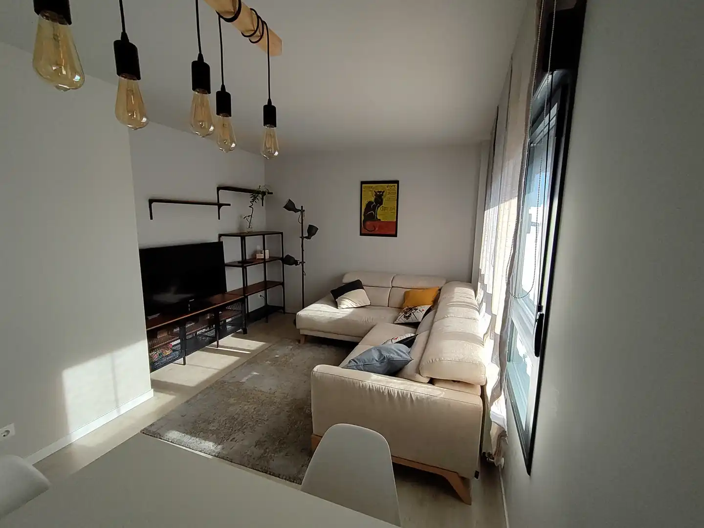 Living room of Flat for rent in Madrid  with Air Conditioner, Heating and Terrace