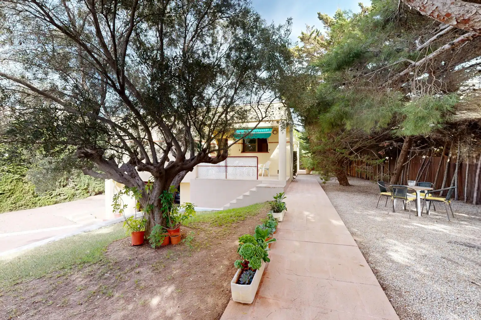 Casa con jardín en venta en Mar Menor de Cartagena – Cabo de Palos
