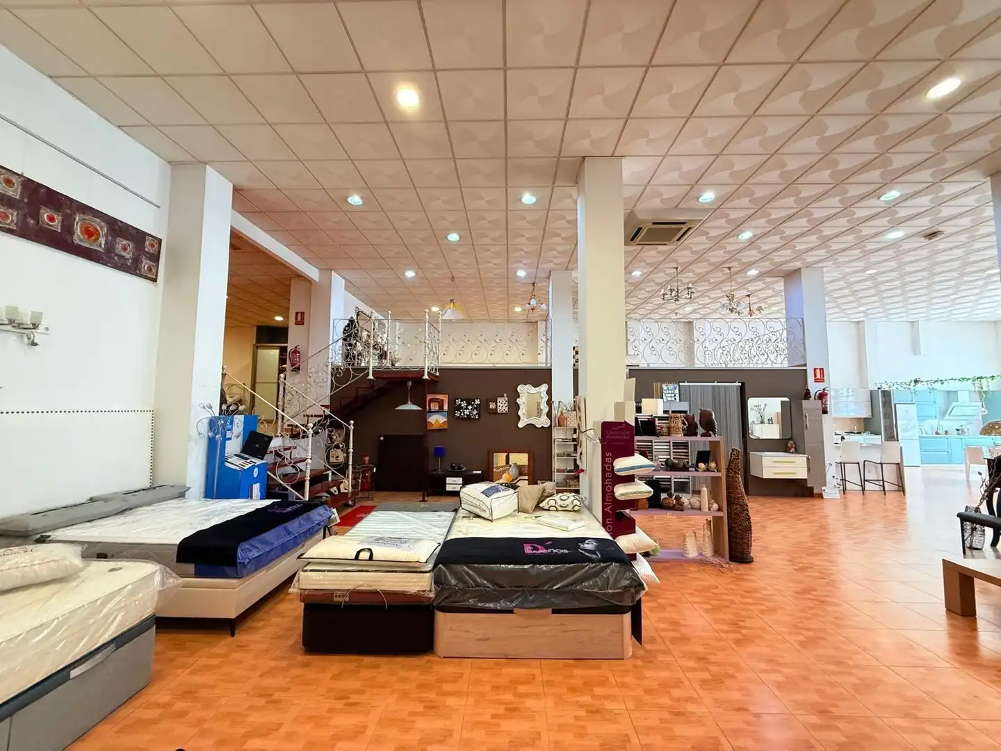 Local comercial en venta en Avenida FABRIQUILLA DE LA (P), imagen 9