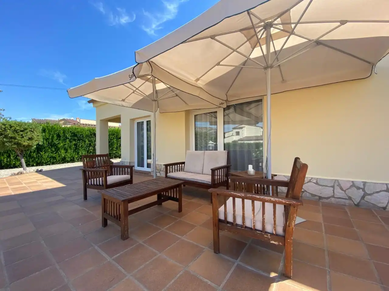 Terraza de Casa o chalet en venta en L'Estartit con Aire acondicionado, Calefacción y Jardín privado