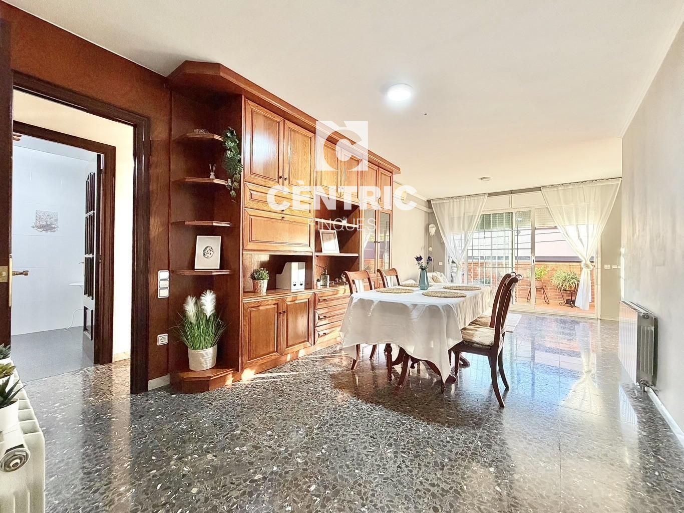 Dining room of Single-family semi-detached for sale in Sant Quirze del Vallès