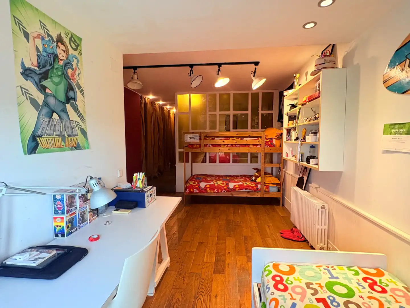 Casa o chalet de alquiler en Chiva con Aire acondicionado, Calefacción y Parquet