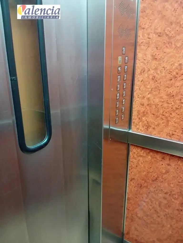 Flat for sale in Valencia