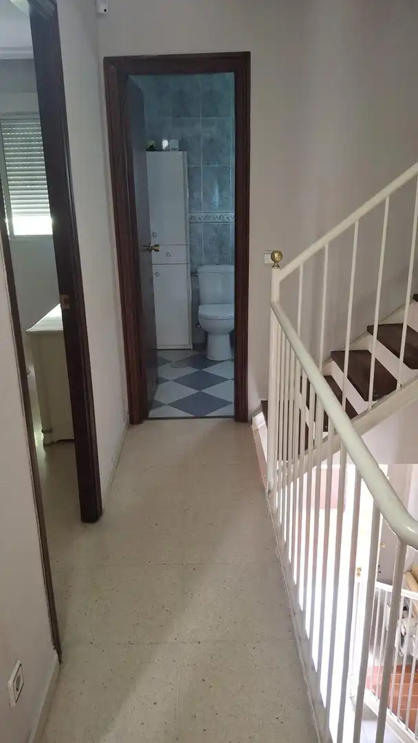 Houses for sale in Sevilla  with Air Conditioner and Storage room