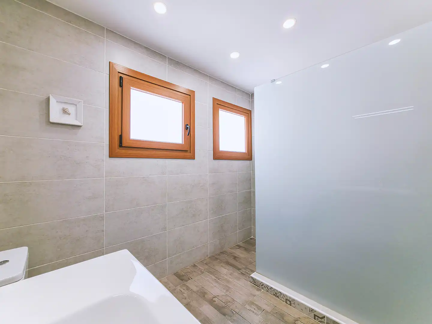 Bathroom of Houses for sale in Sant Pol de Mar  with Air Conditioner, Heating and Private garden