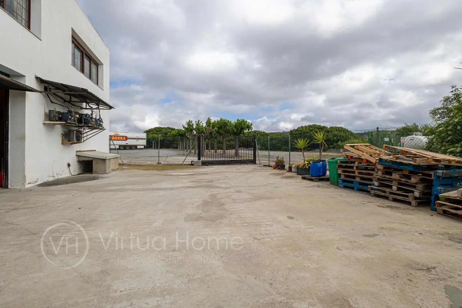 Local comercial en venda a Palafolls, imagen 53