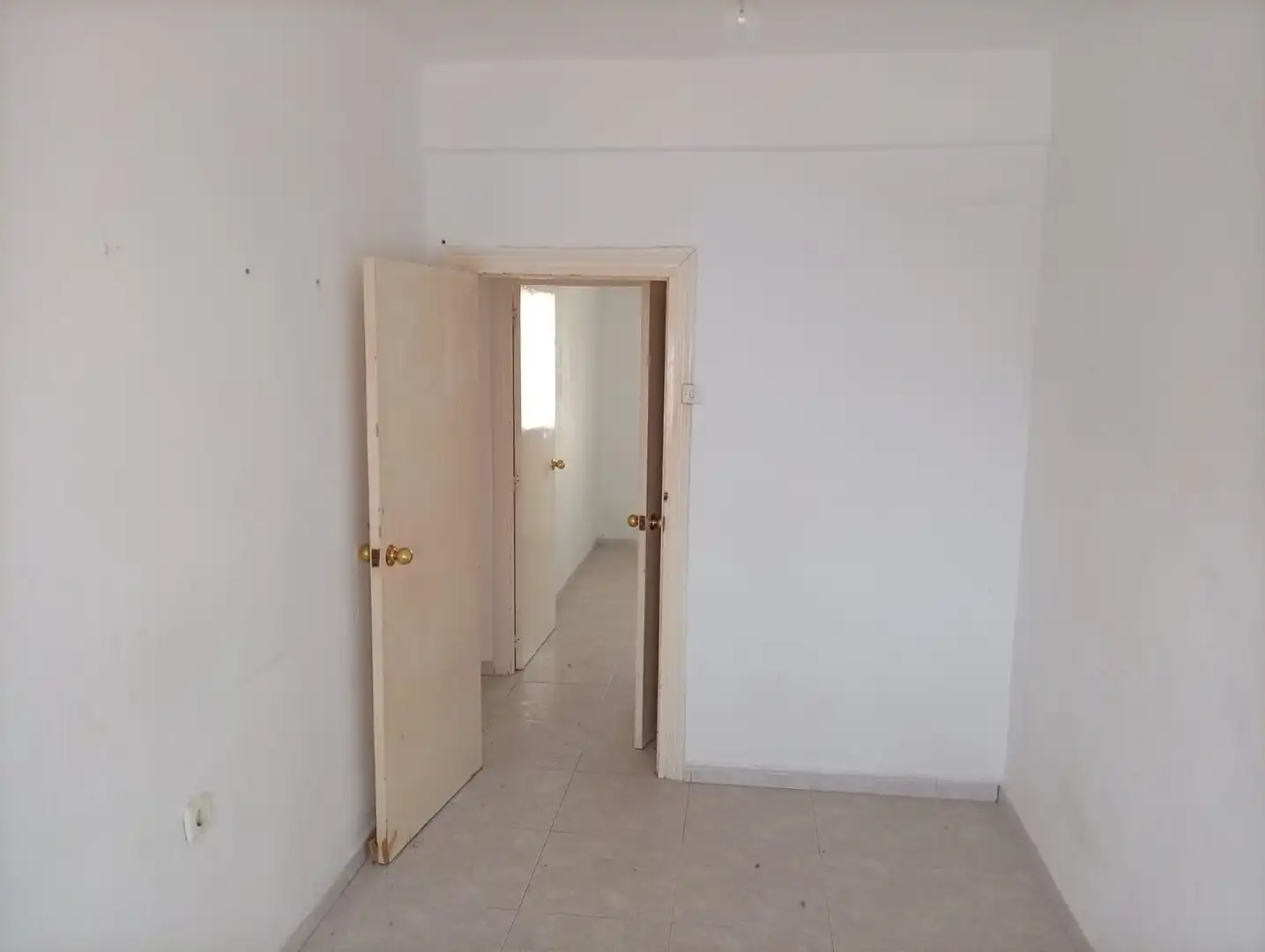 Piso en venta en La Línea de la Concepción