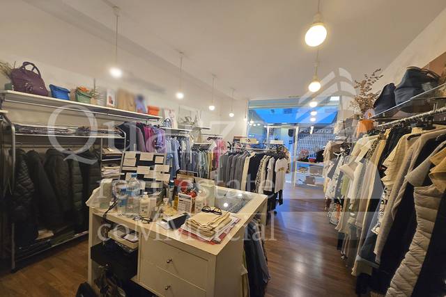 Local comercial en Venta en Playa de San Juan