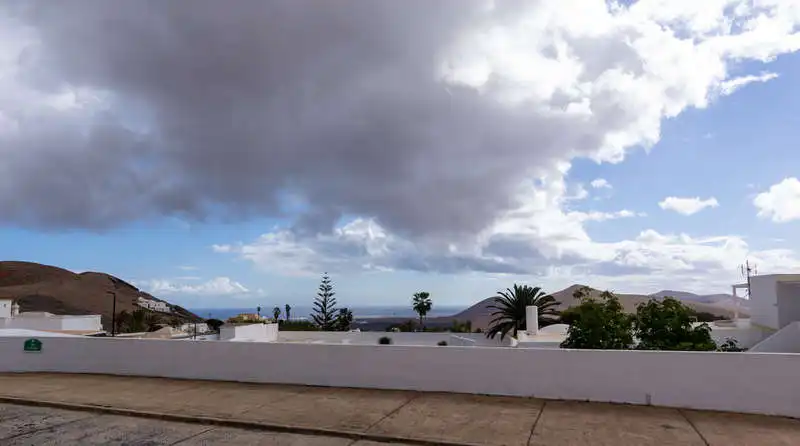 Vista exterior de Casa o chalet en venta en Teguise con Jardín privado y Amueblado