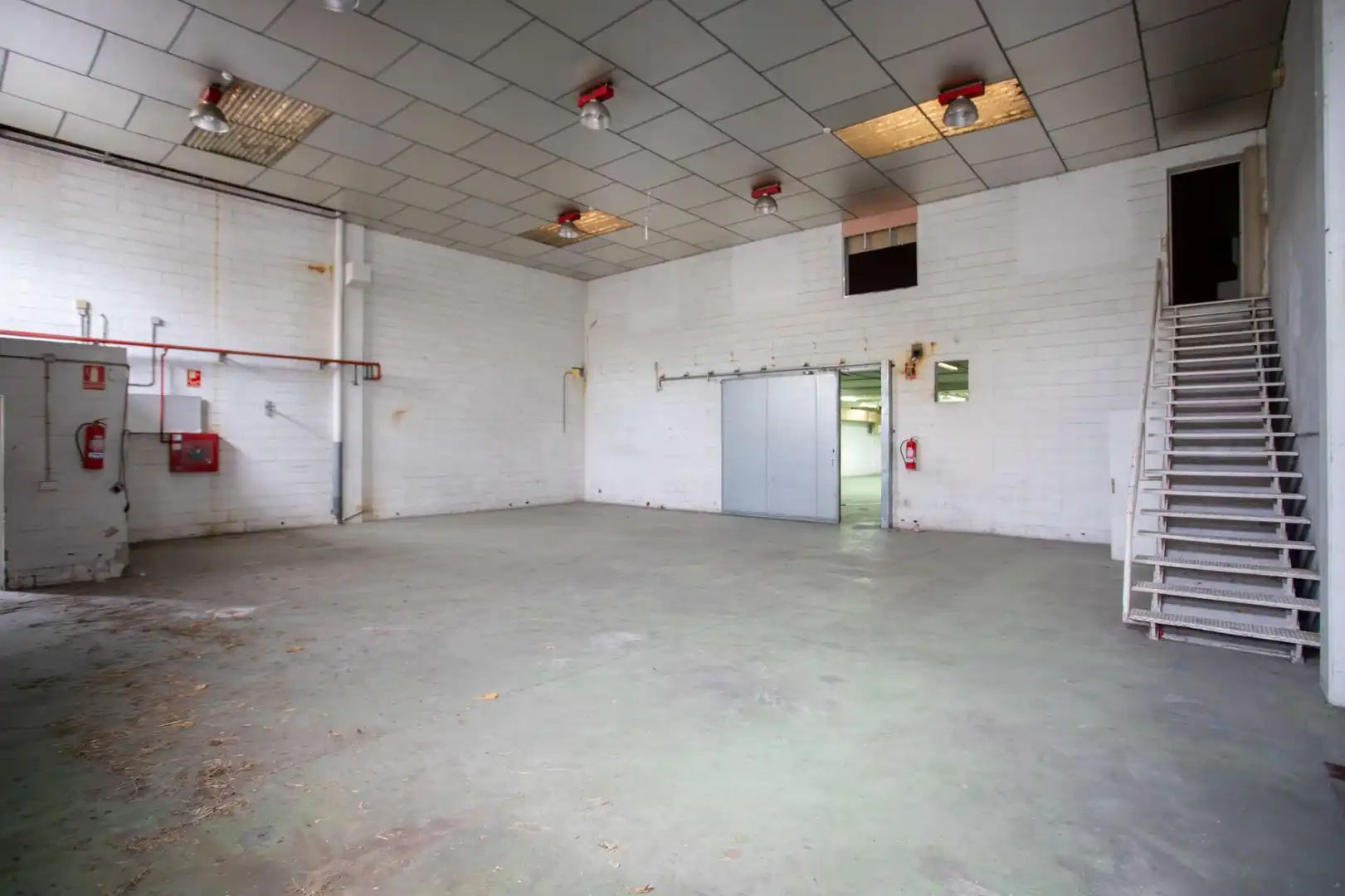 Nave industrial en alquiler en Carrer del Mercuri, 11 11, imagen 4