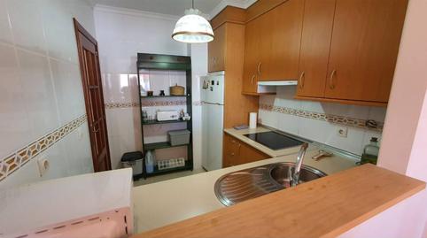 Foto 5 de Piso de alquiler en San Luis, Almería