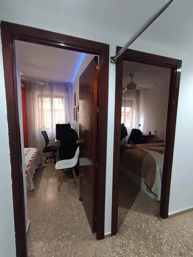 Bedroom of Flat for sale in Córdoba  with Air Conditioner