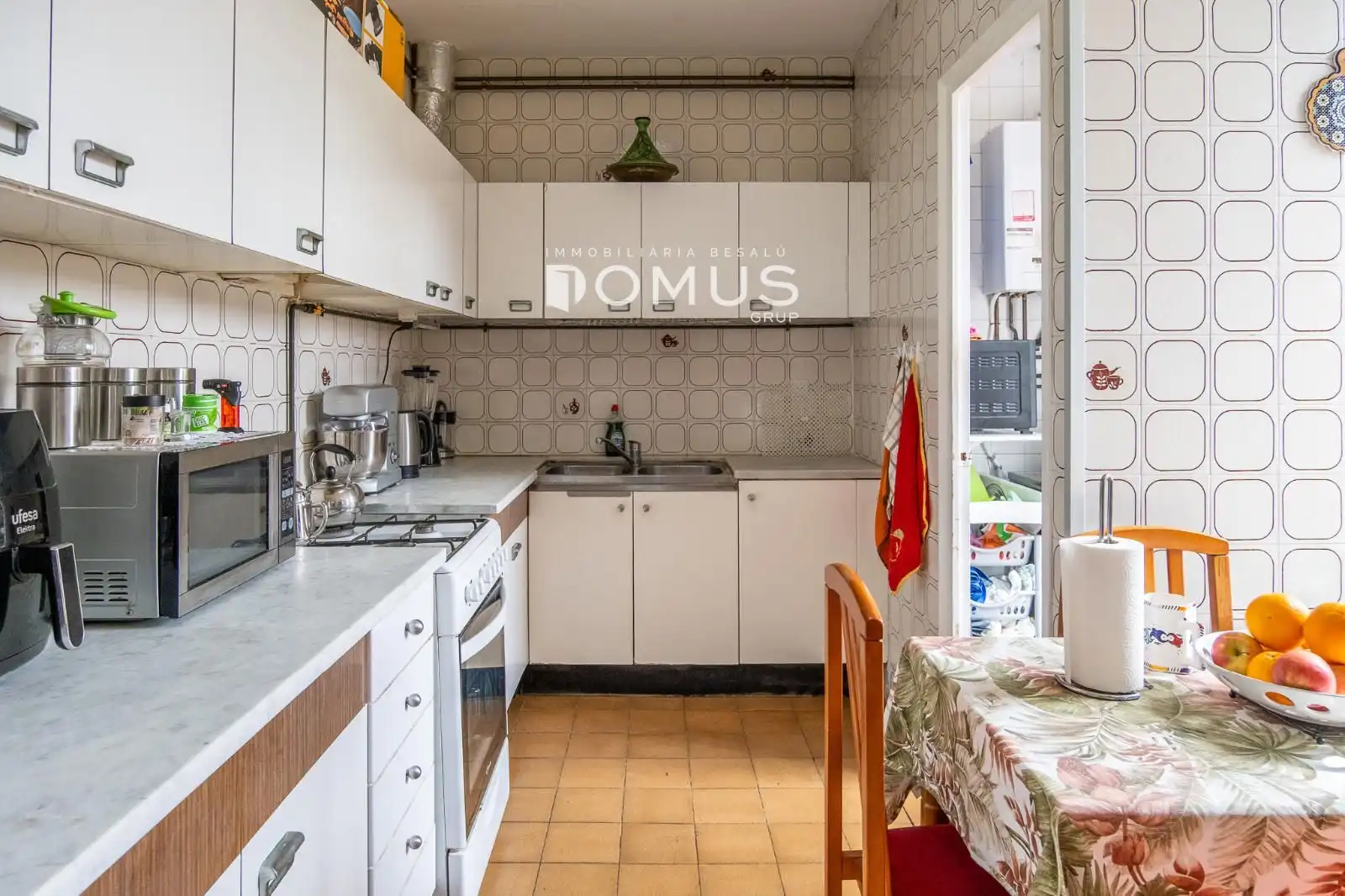 Küche von Wohnung zum Verkauf in Besalú mit Heizung und Terrasse