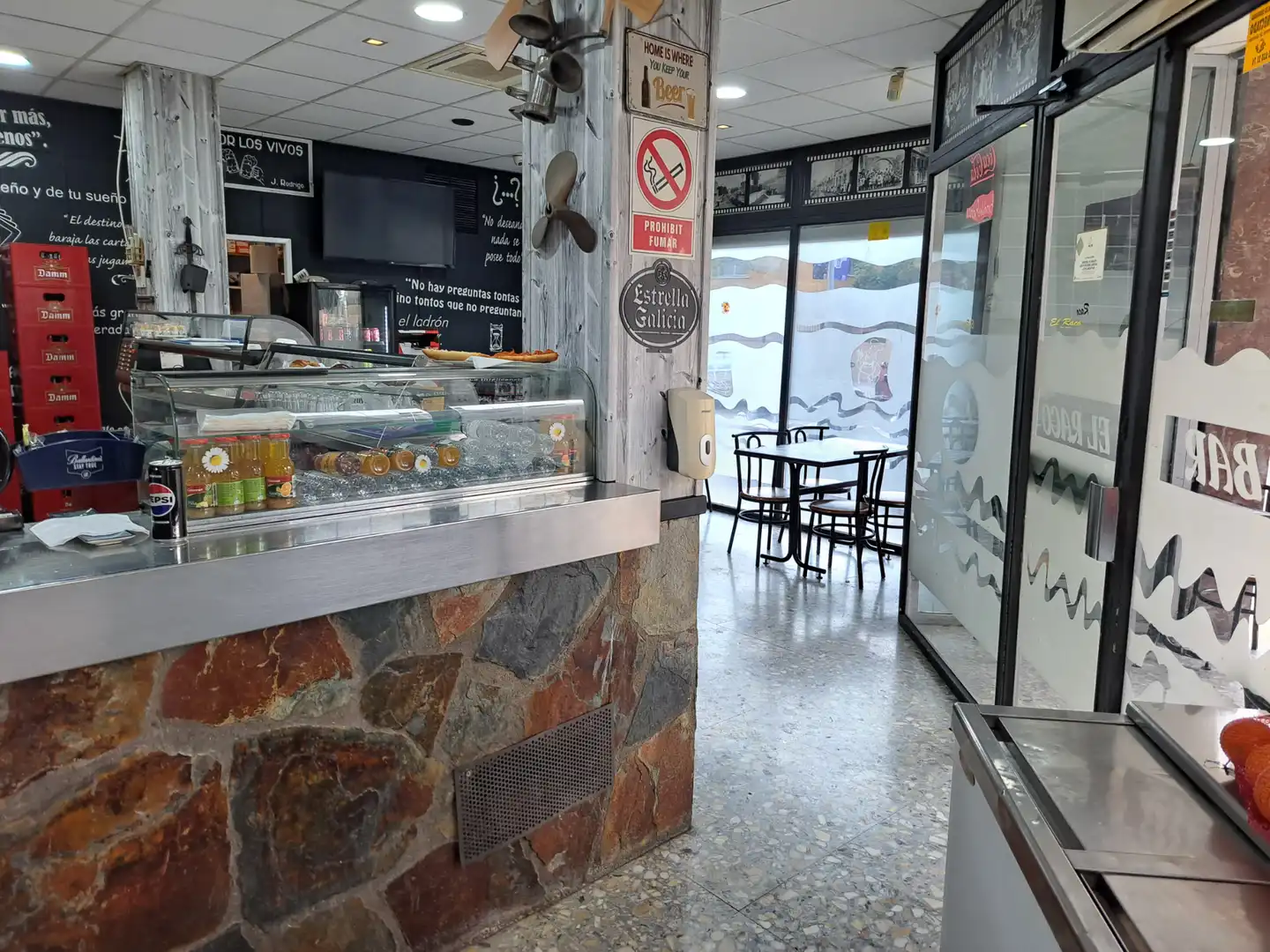 Local comercial en traspàs a Centre, imagen 4