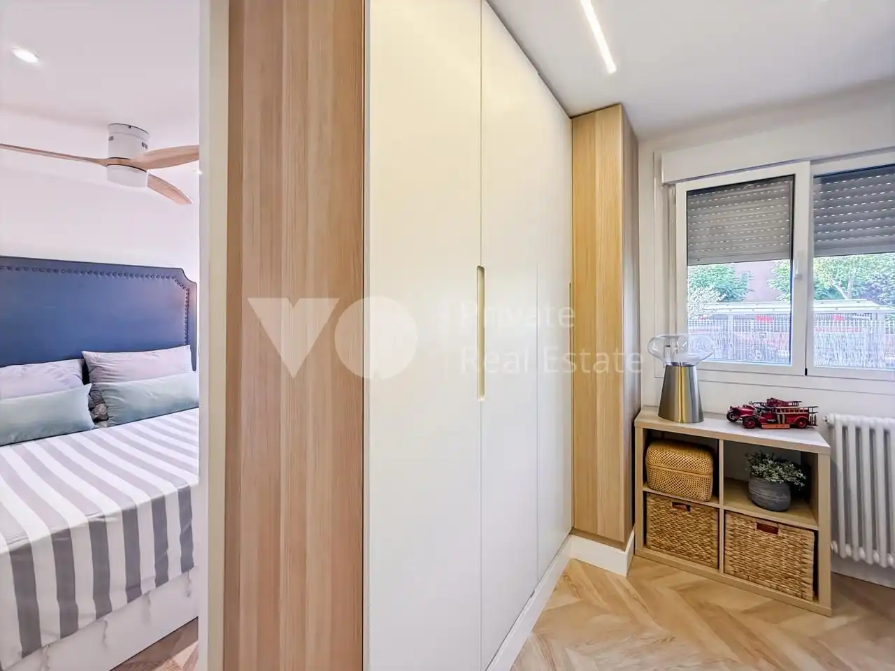 Schlafzimmer von Erdgeschoss zum Verkauf in Boadilla del Monte mit Klimaanlage, Heizung und Privatgarten