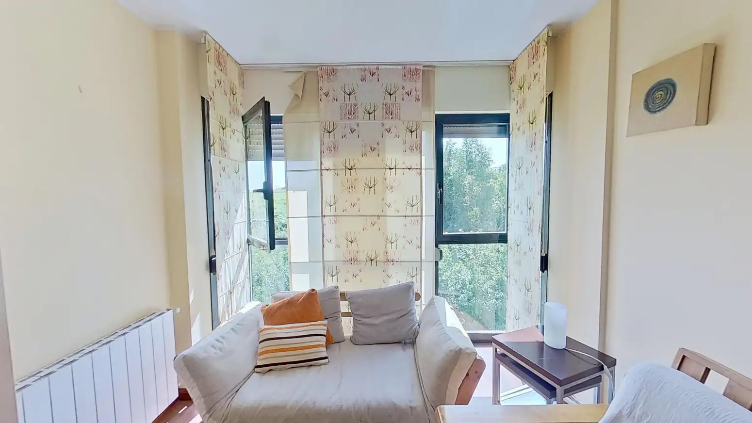 Living room of Flat for sale in Cartes  with Heating, Parquet flooring and Storage room