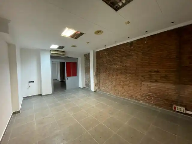 Business premises for sale in Carrer de Sant Antoni Maria Claret, imagen 4