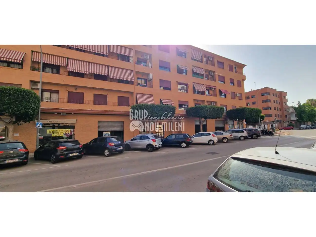 Vista exterior de Local de alquiler en Alcàsser con Aire acondicionado
