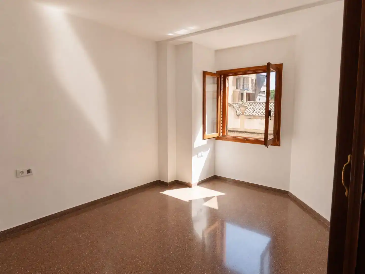 Schlafzimmer von Wohnung zum Verkauf in L'Eliana mit Balkon