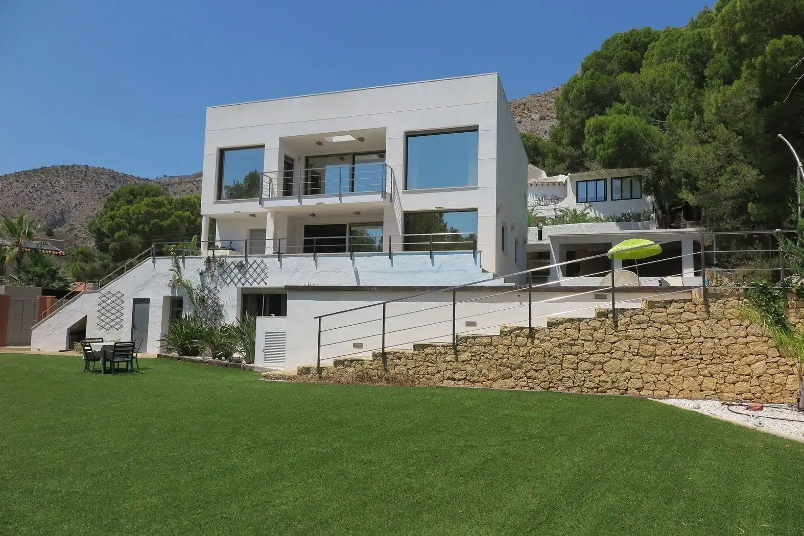 Vista exterior de Casa o chalet en venta en Altea con Aire acondicionado, Calefacción y Jardín privado