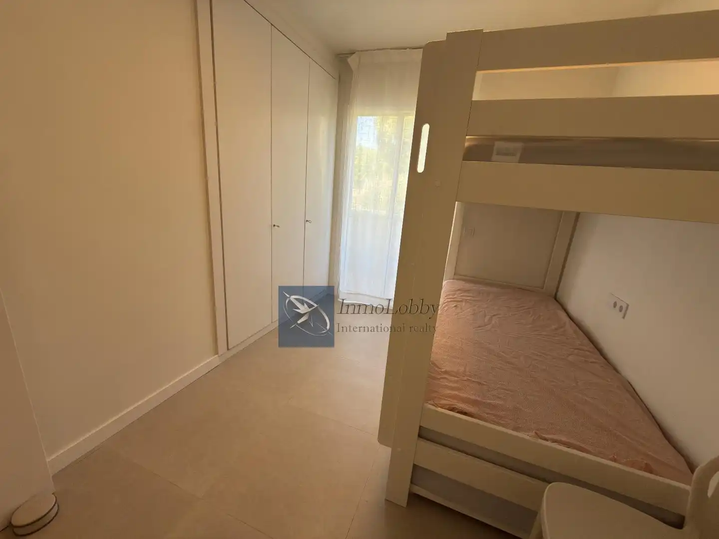 Dormitori de Apartament de lloguer en Castell d'Aro, Platja d'Aro i s'Agaró amb Aire condicionat, Calefacció i Terrassa