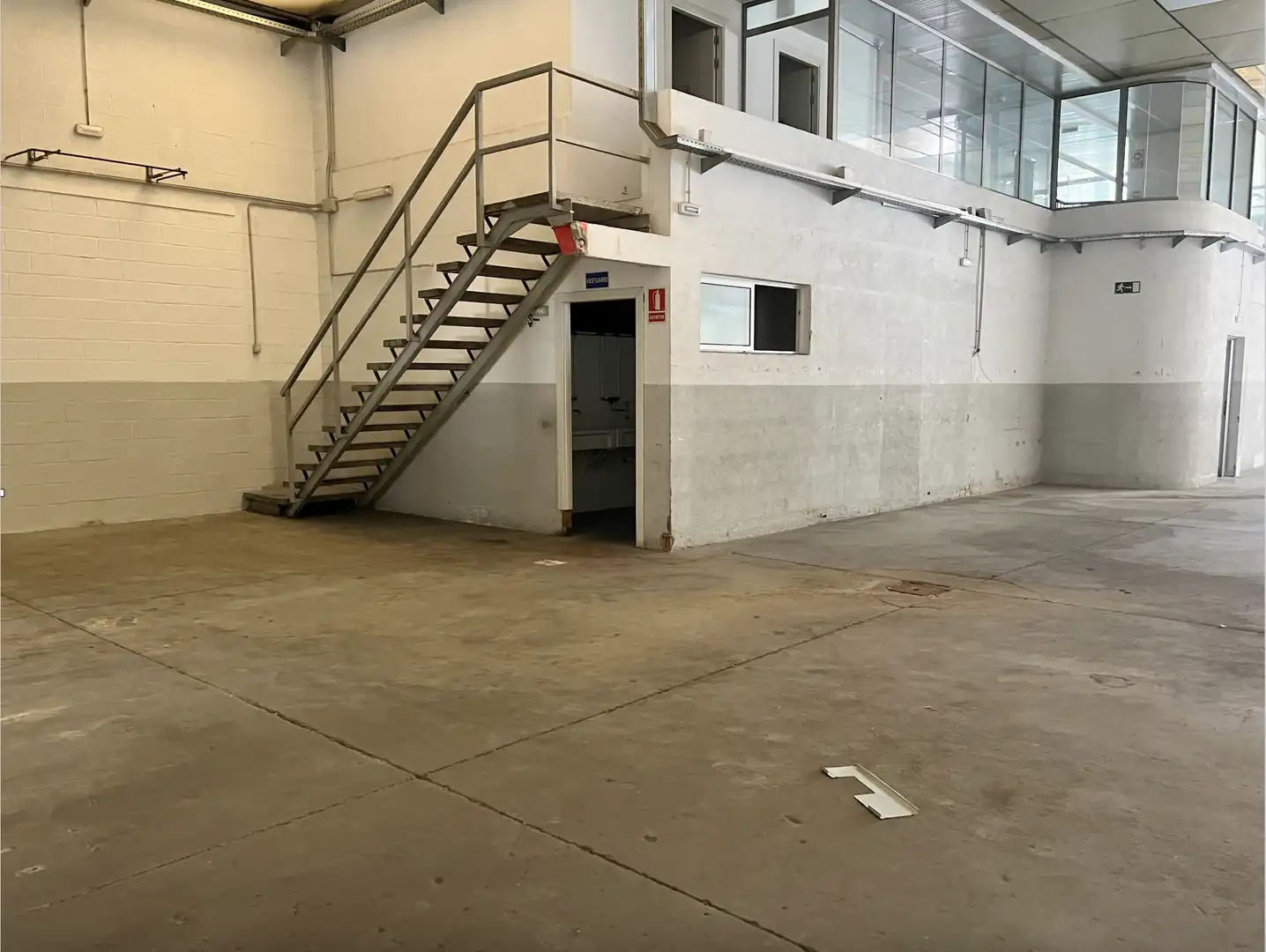 Nau industrial en venda a Carrer de Francesc Vila, 10, Roquetes - Can Magí
