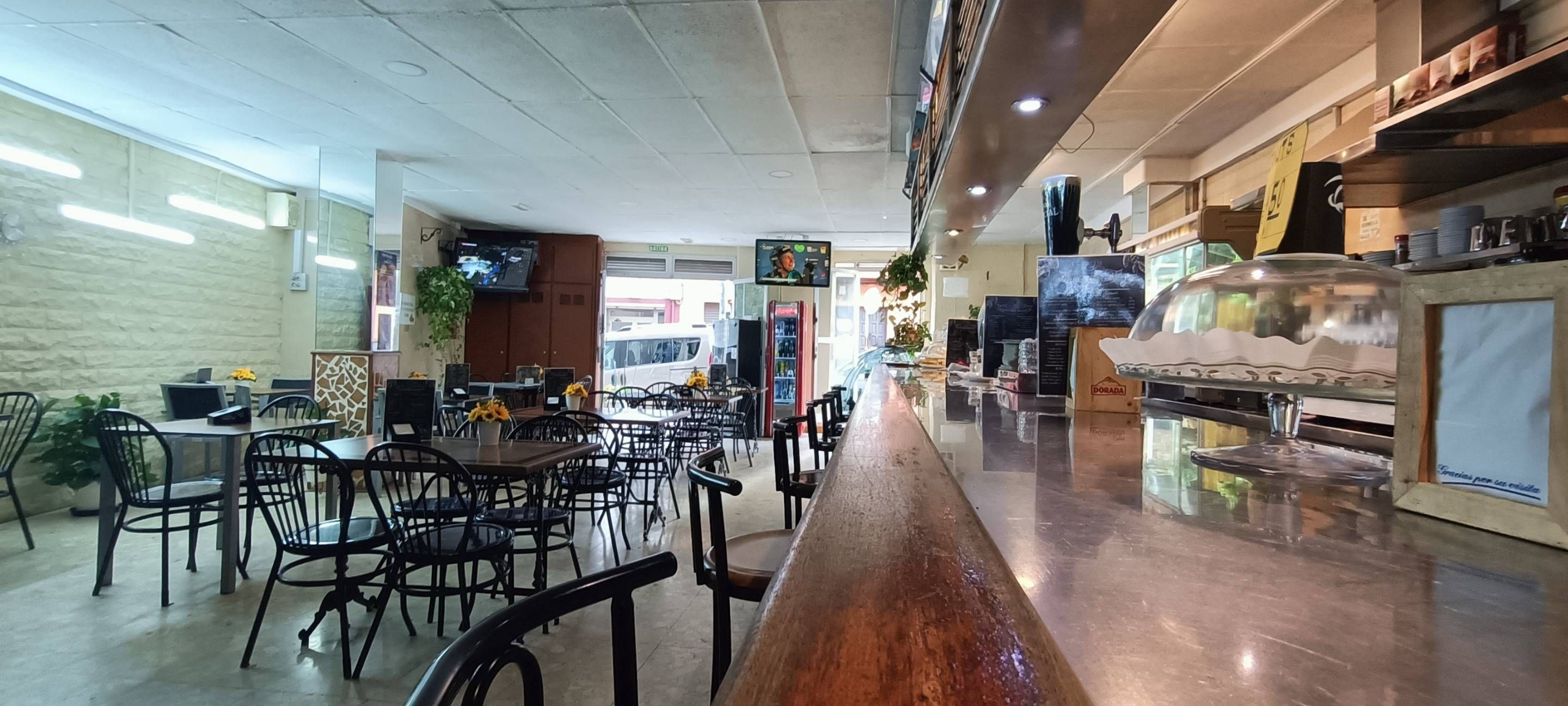 Local en venta en Avenida SAN SEBASTIAN, La Salle - Cuatro Torres