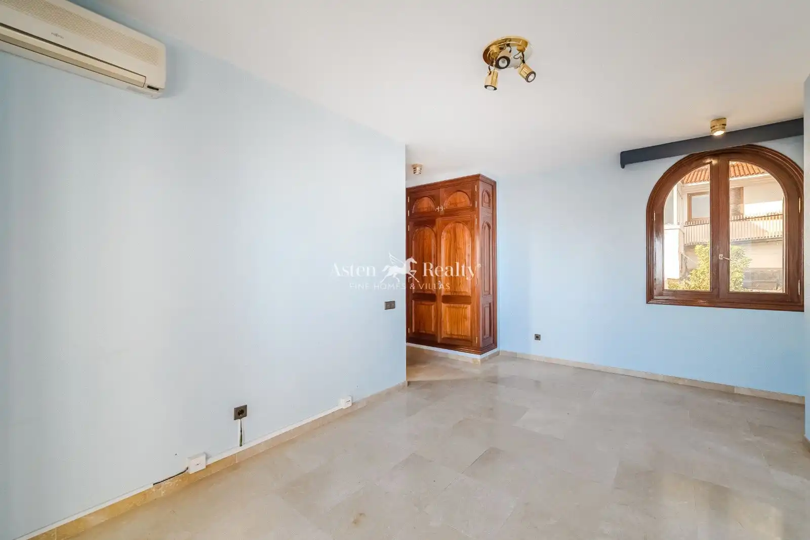 Casa o chalet en venta en Santa Cruz de Tenerife con Aire acondicionado, Terraza y Piscina