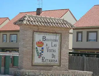 Vista exterior de Pis en venda en Las Ventas de Retamosa amb Calefacció, Jardí privat i Piscina comunitària