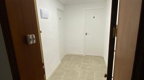 Apartamento reformado y dividido Vive en uno, alquila el otro!