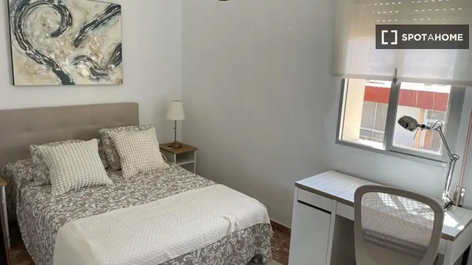 Room in Martiricos - La Roca - La Rosaleda