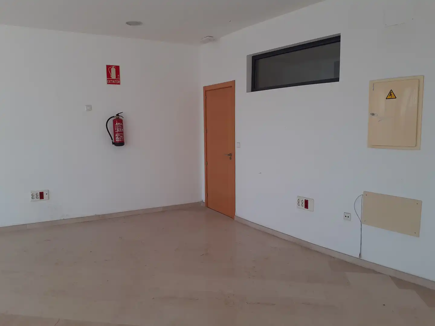 Büro zur Miete in Los Barrios mit Klimaanlage