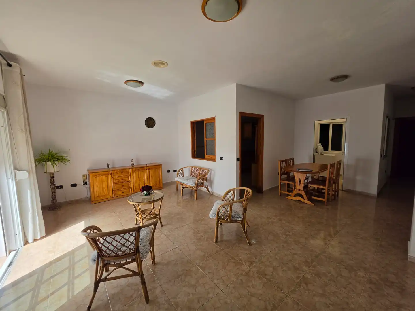 Living room of Flat for rent in Candelaria  with Washing machine and Balcony