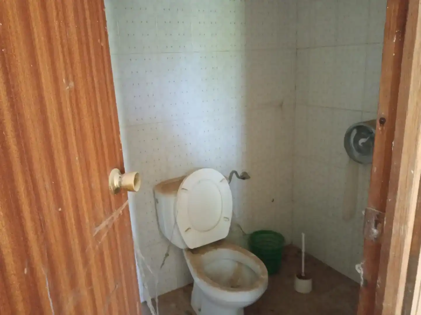 Bany de Planta baixa en venda en Villafranca de los Caballeros amb Traster
