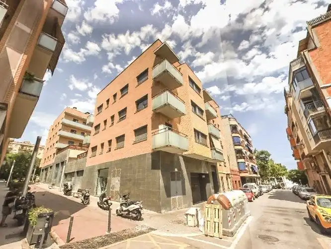 Vista exterior de Finca rústica en venda en Barcelona