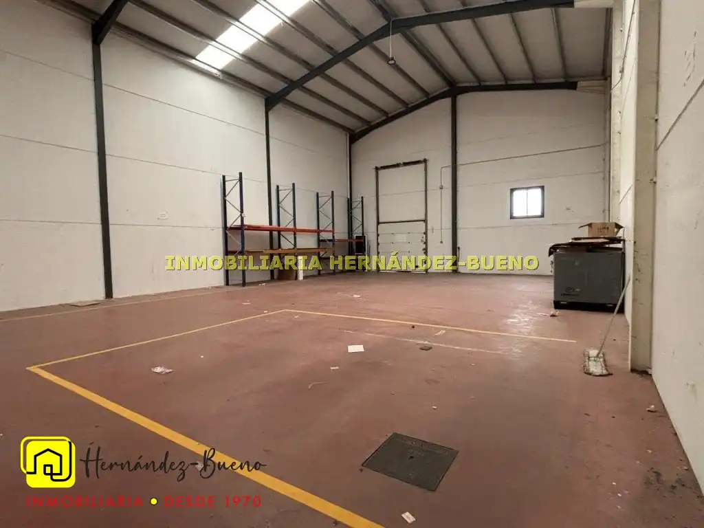 Nave industrial de alquiler en Carbajosa de la Sagrada