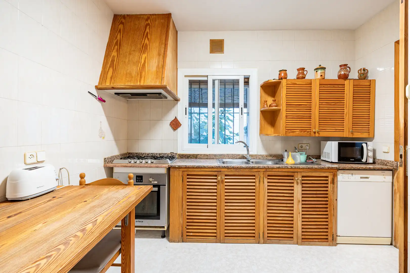 Cuina de Casa o xalet en venda en  Palma de Mallorca amb Aire condicionat, Terrassa i Balcó