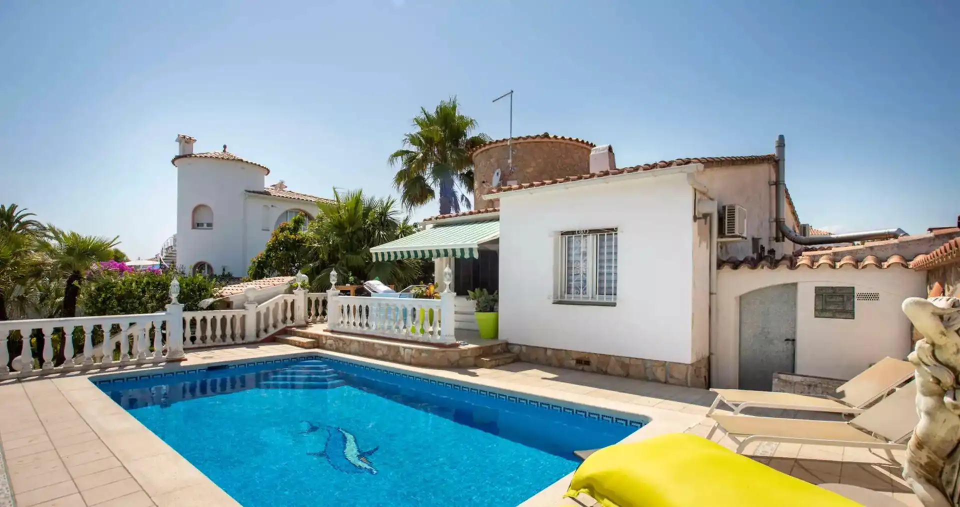 Casa con piscina en venta en SEGRE 13, imagen 2