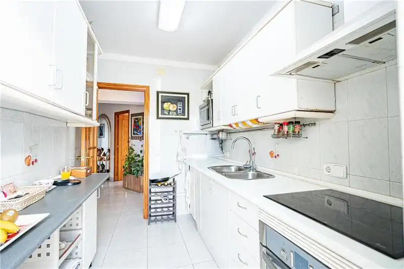 Flat with terrace for sale in Carrer de la Pursiana 45, imagen 7
