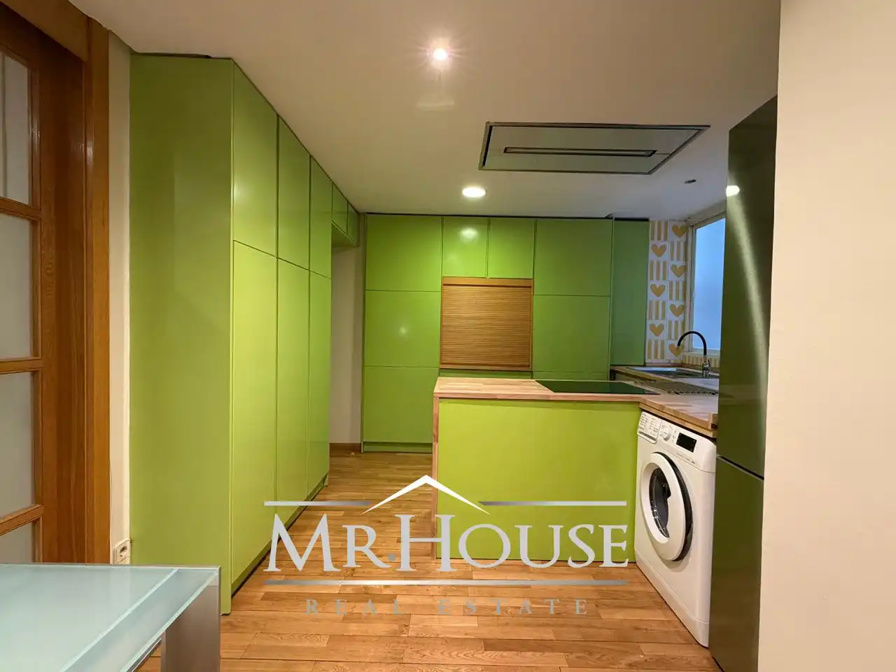 Cocina de Piso de alquiler en Madrid con Aire acondicionado, Calefacción y Jardín privado