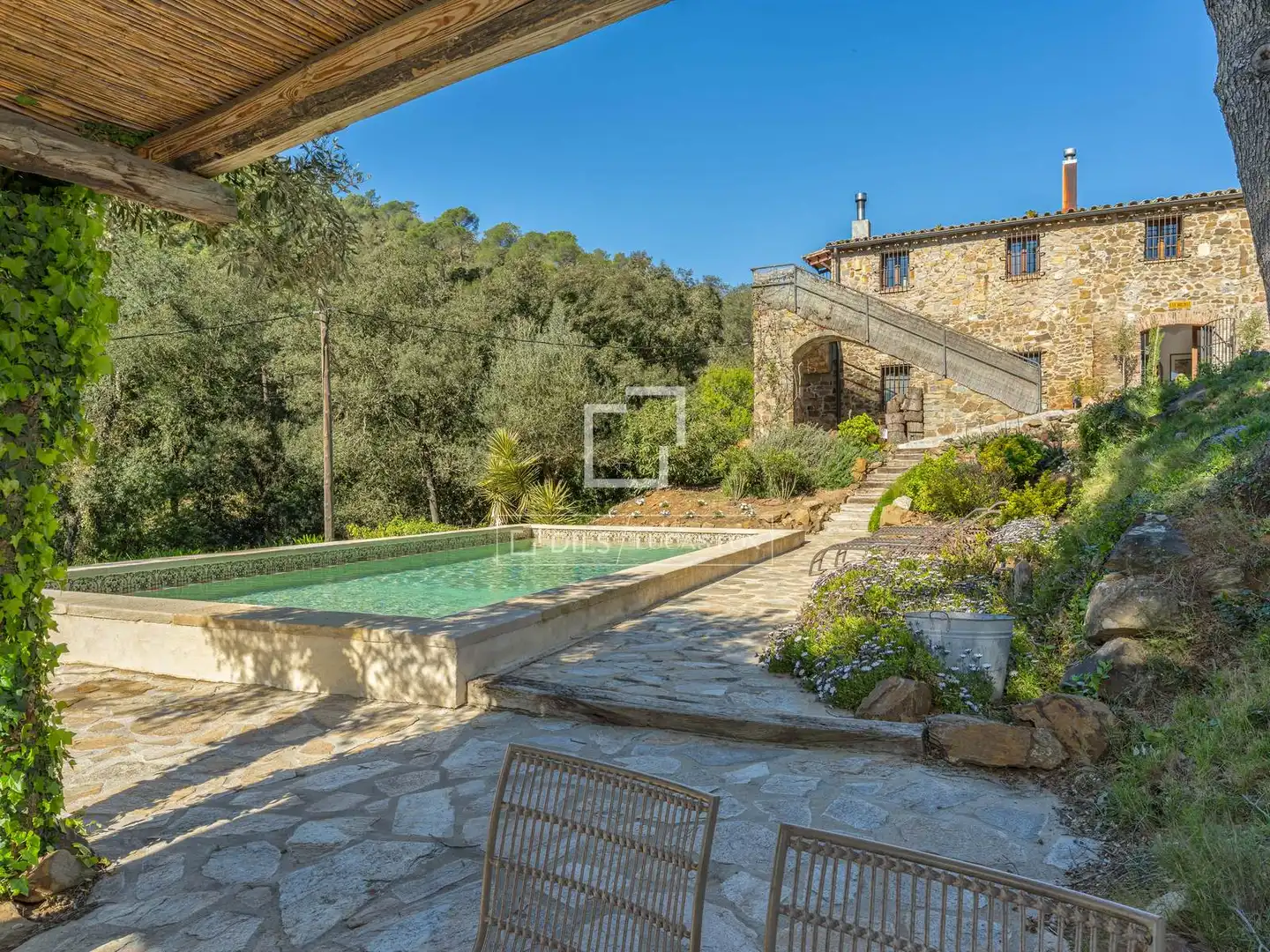 Casa rustica con piscina in vendita a Mont-ras, imagen 2