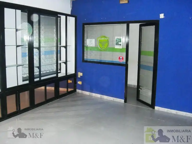 Local en venta en Palma del Río con Aire acondicionado