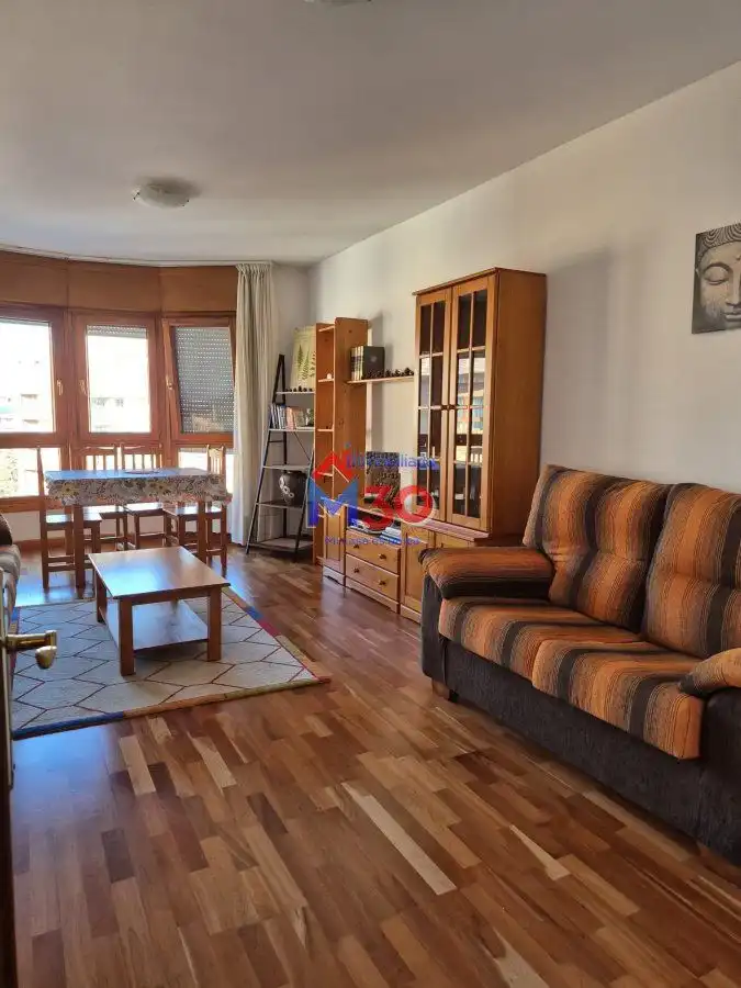 Living room of Apartments for sale in Miranda de Ebro  with Heating, Parquet flooring and Terrace