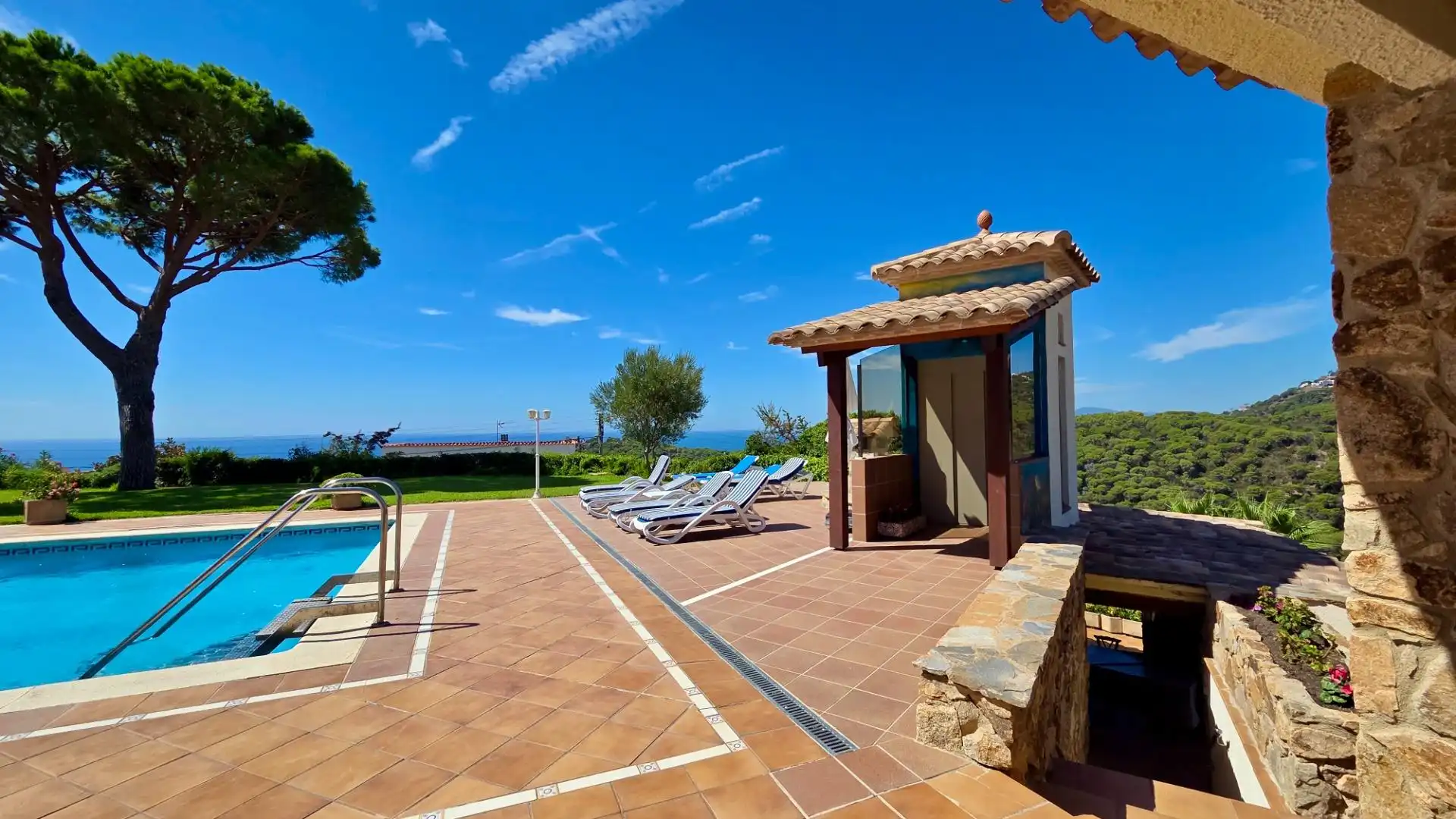 Terrassa de Casa o xalet en venda en Lloret de Mar amb Aire condicionat, Calefacció i Jardí privat