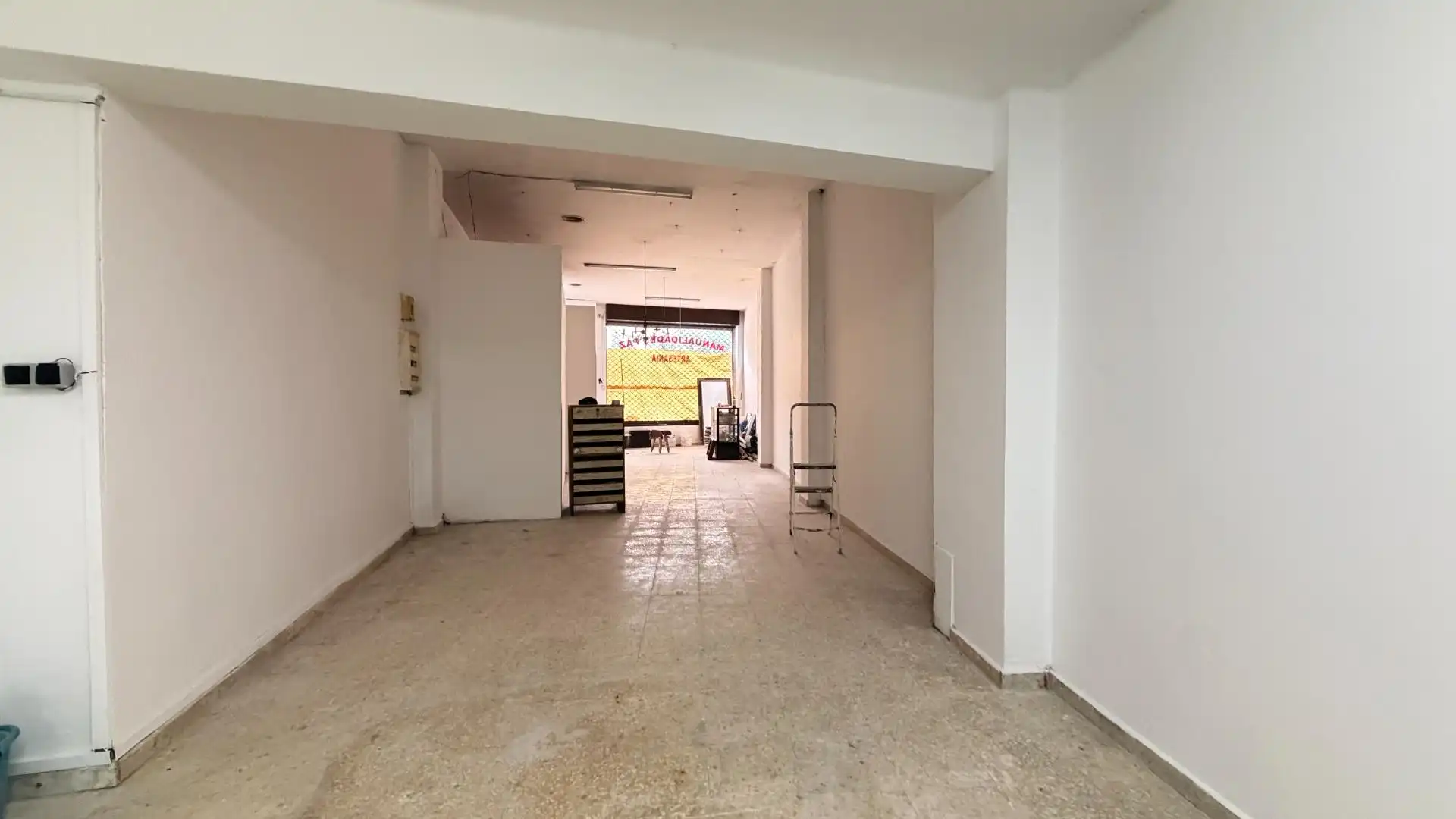 Local comercial en venta en Calle Calle Sanjurjo Badía, imagen 2