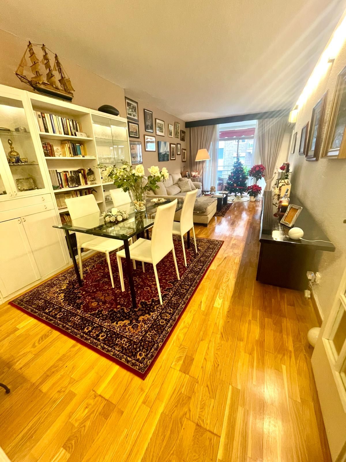 Flat for rent in Carrer d'Aribau, Sant Gervasi- Galvany, Sarrià - Sant Gervasi