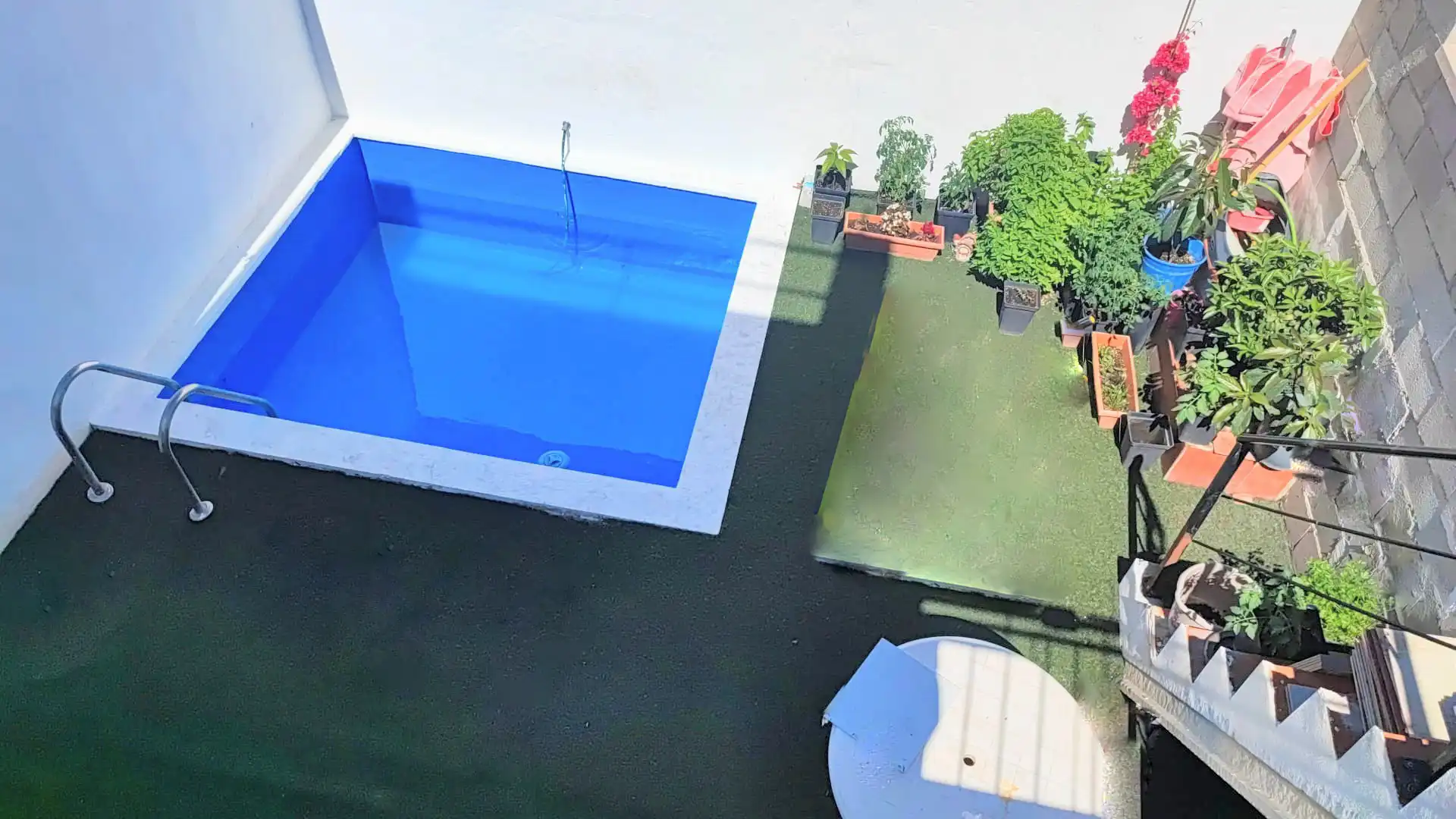Piscina de Casa adosada en venda en Pizarra amb Piscina i Balcó